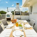 Christina Elite Private Pool Retreat 圣纳帕