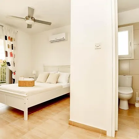 Christina Elité Private Pool Retreat Ayia Napa