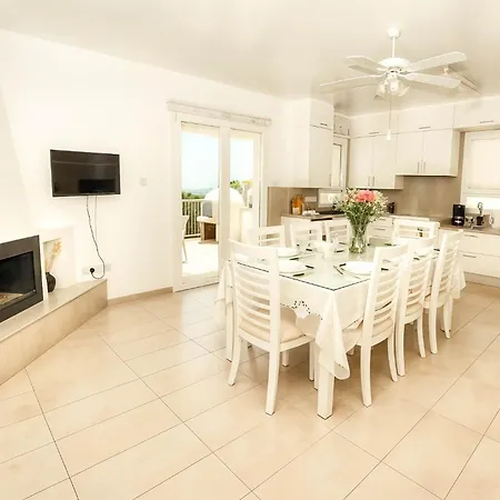 Christina Elite Private Pool Retreat Villa *