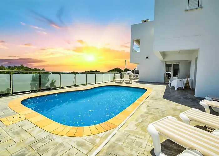 Christina Elite Private Pool Retreat 빌라 아이아 나파